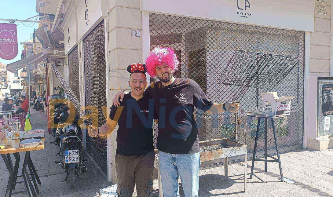 Τσικνίσανε και στην πόλη του Ρεθύμνου (φωτογραφίες)