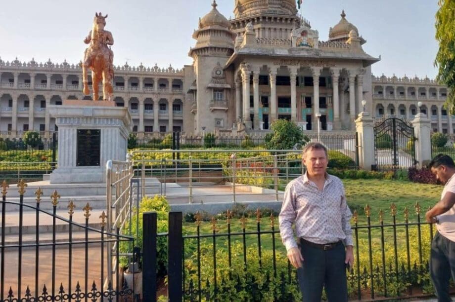 Αριστίδης Τσατσάκης Bangalore Ινδία