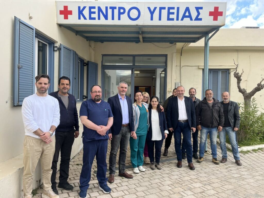 Ο Μανόλης Χνάρης επισκέφθηκε τα Κέντρα Υγείας των Δήμων Μυλοποτάμου και Ανωγείων