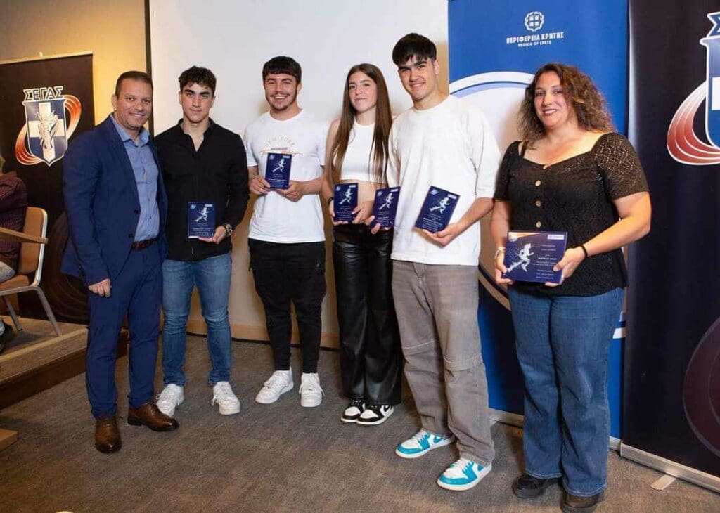 Ερασιτέχνης Οφη γιορτή κρητικού στίβου