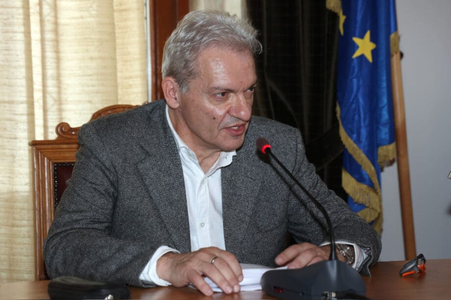 Αλέξης Καλοκαιρινός