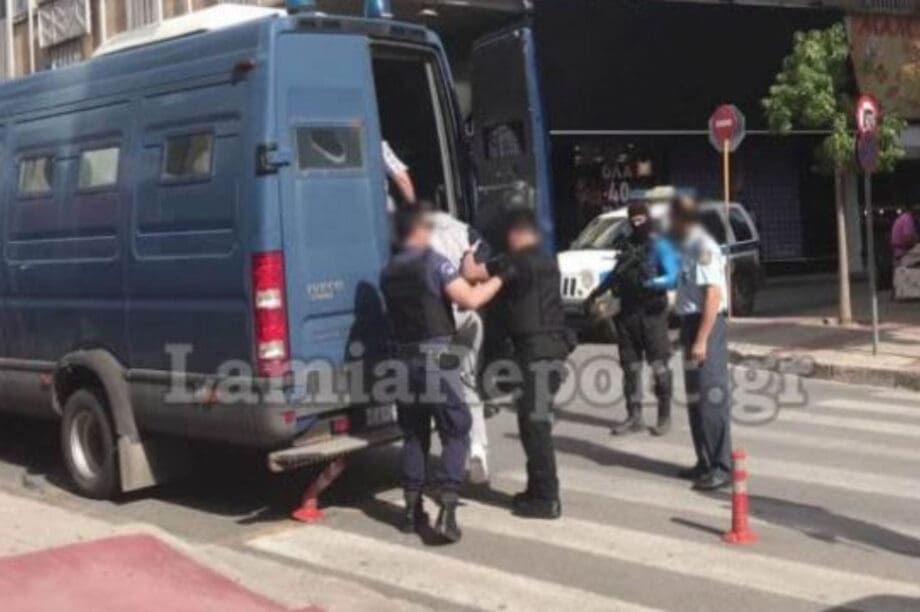 Αλκέτ Ριζάι
