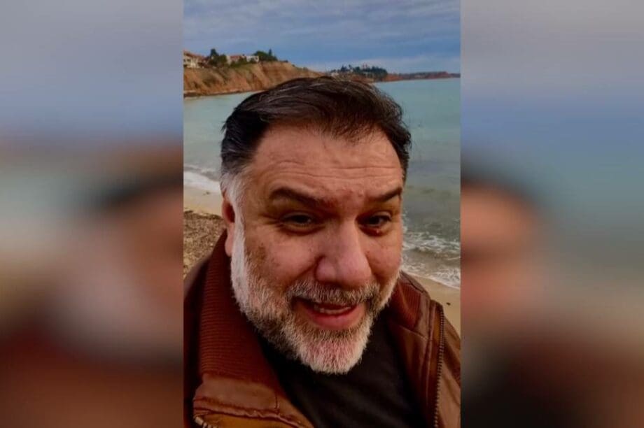 Γρηγόρης Αρναούτογλου