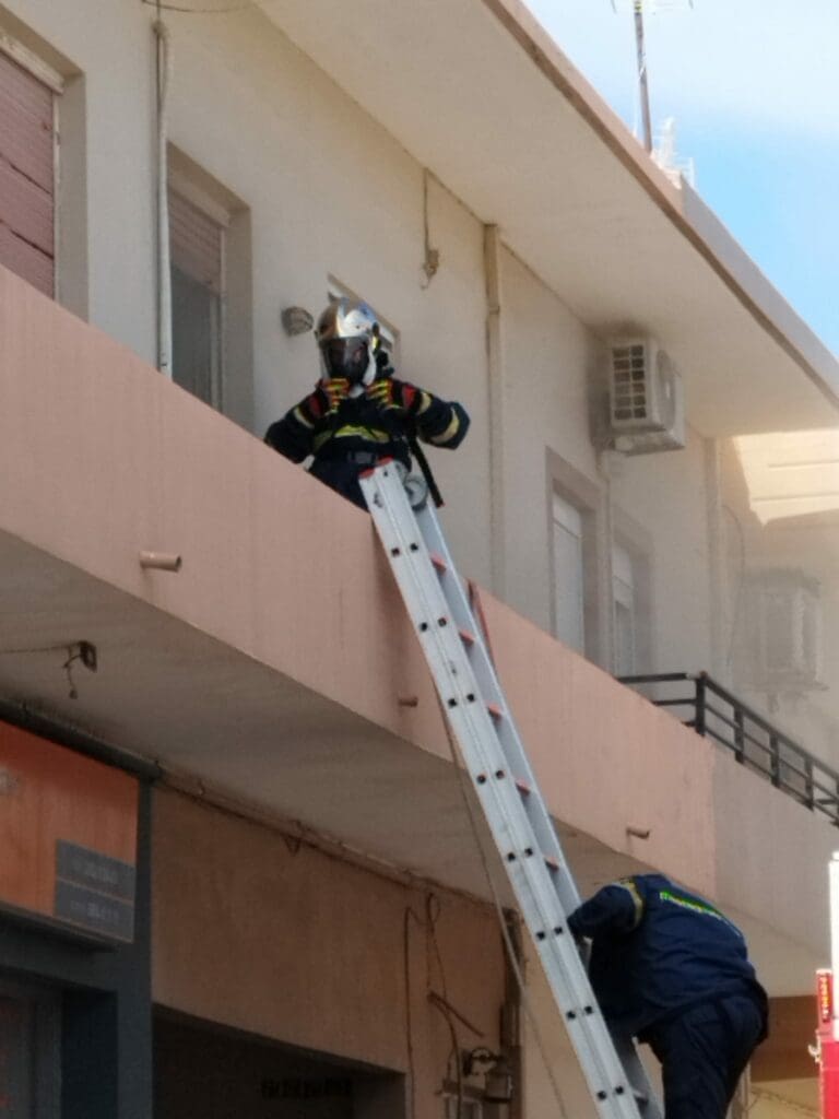 Χανιά: Διαμέρισμα «τυλίχθηκε» στις φλόγες