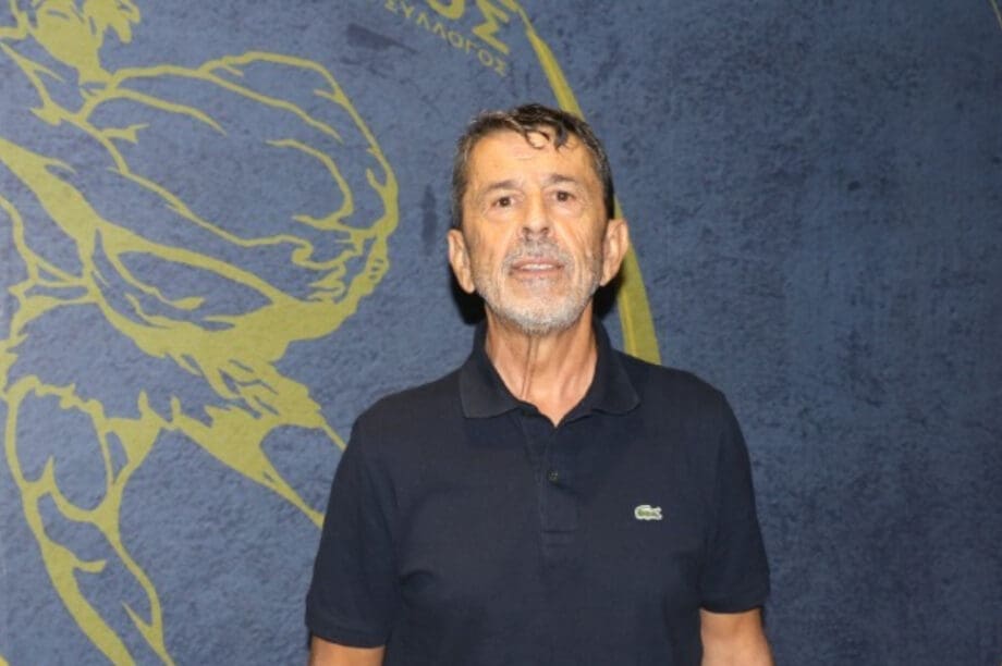 Γιάννης Πετράκης