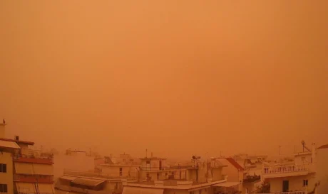 καλαμάτα αφρικάνικη σκόνη