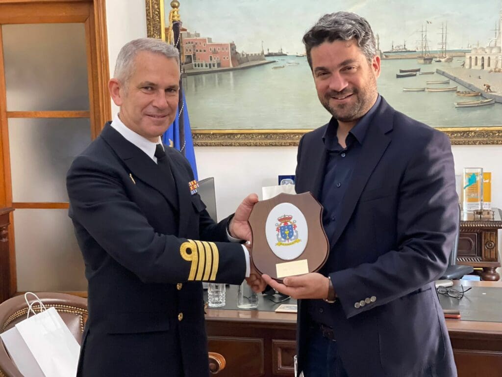 επίσκεψη κυβερνήτες, δημαρχος χανίων