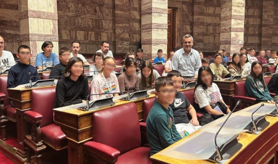 Μαθητές του Ηρακλείου επισκέφθηκαν τη Βουλή