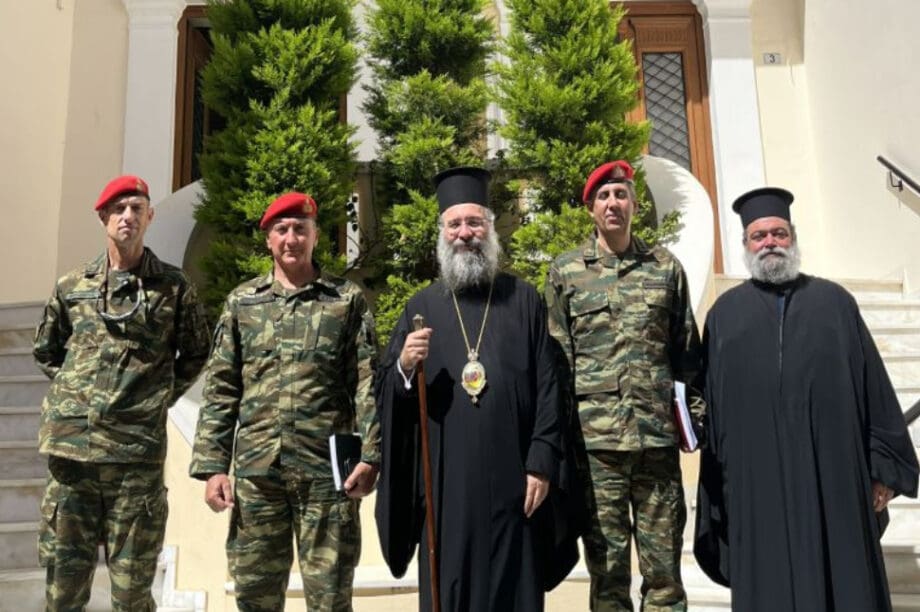 Ο νέος Διοικητής της 5ης Α/Μ Ταξιαρχίας επισκέφθηκε τον Μητροπολίτη Ρεθύμνης