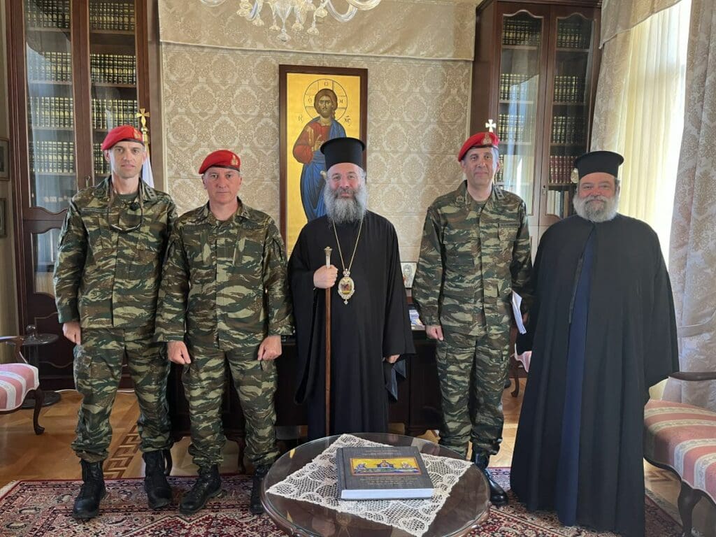 Ο νέος Διοικητής της 5ης Α/Μ Ταξιαρχίας επισκέφθηκε τον Μητροπολίτη Ρεθύμνης