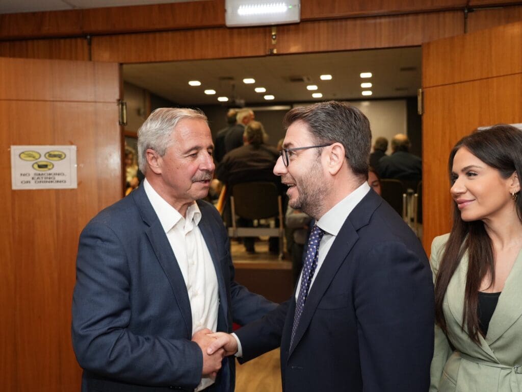 Παρουσίαση βιβλίου Γιάννης Μανιάτης