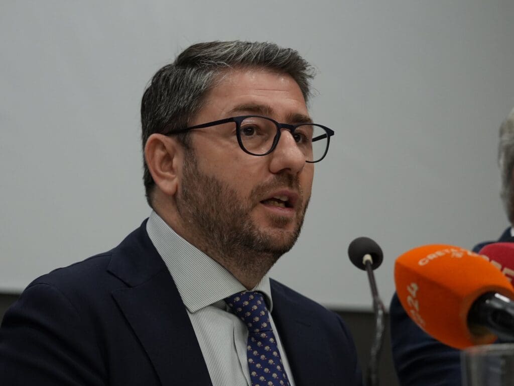 Παρουσίαση βιβλίου Γιάννης Μανιάτης