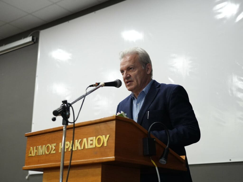 Παρουσίαση βιβλίου Γιάννης Μανιάτης