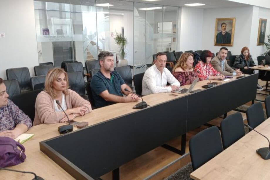 Το Ρέθυμνο «βάφεται» μπλε για τον αυτισμό
