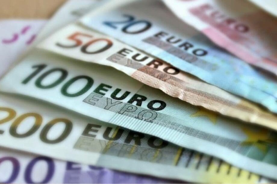 Χρήματα λεφτά χαρτονομίσματα