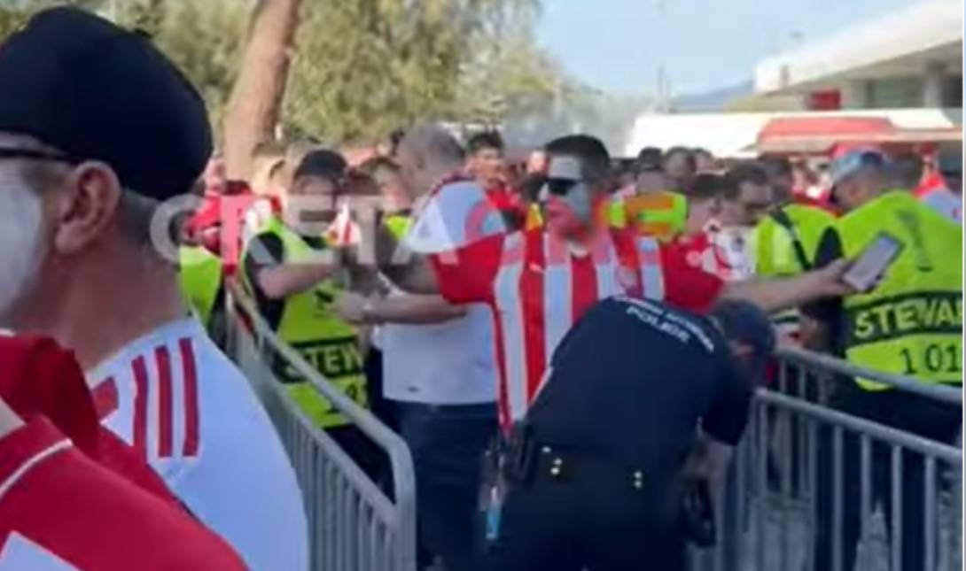 Φίλαθλοι Ολυμπιακού