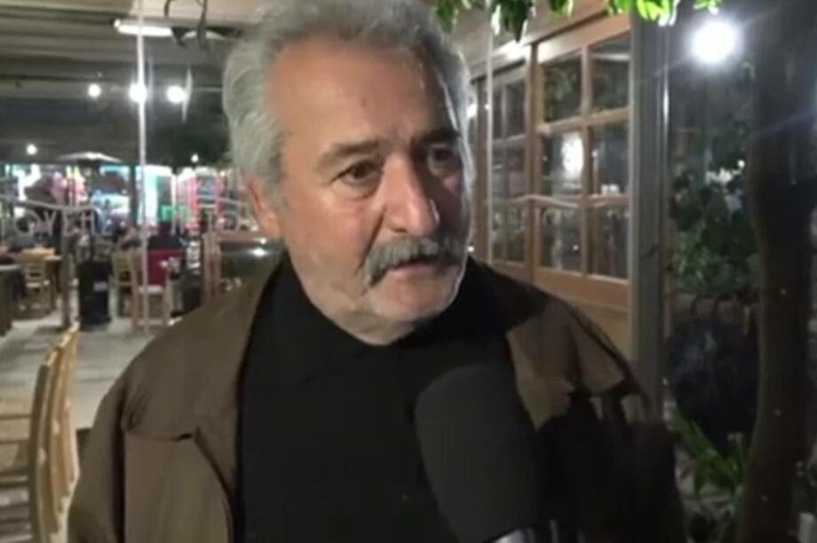 Δημητρης Παπυράκης