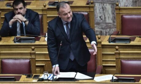 Παπάς