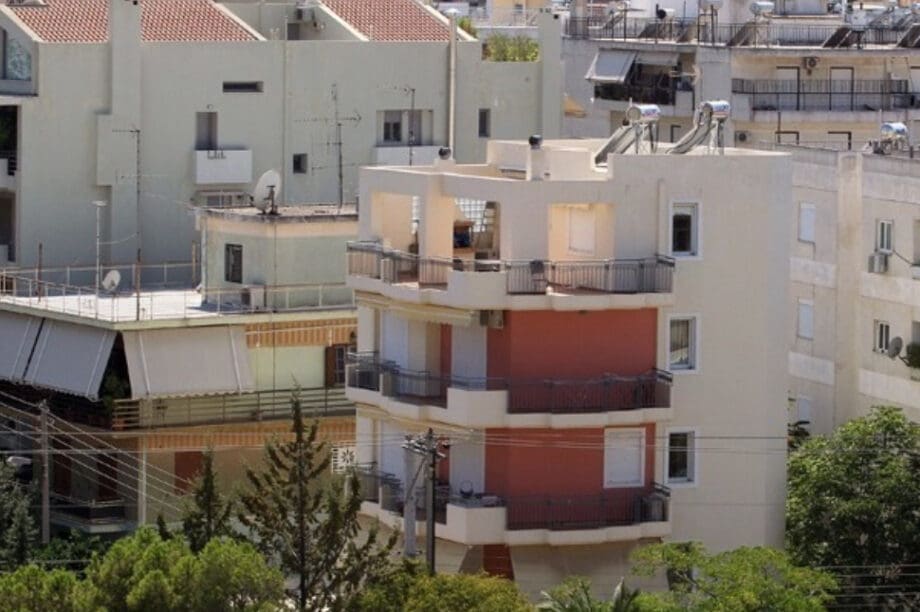 ακίνητα σπίτια πολυκατοικία σπιτι