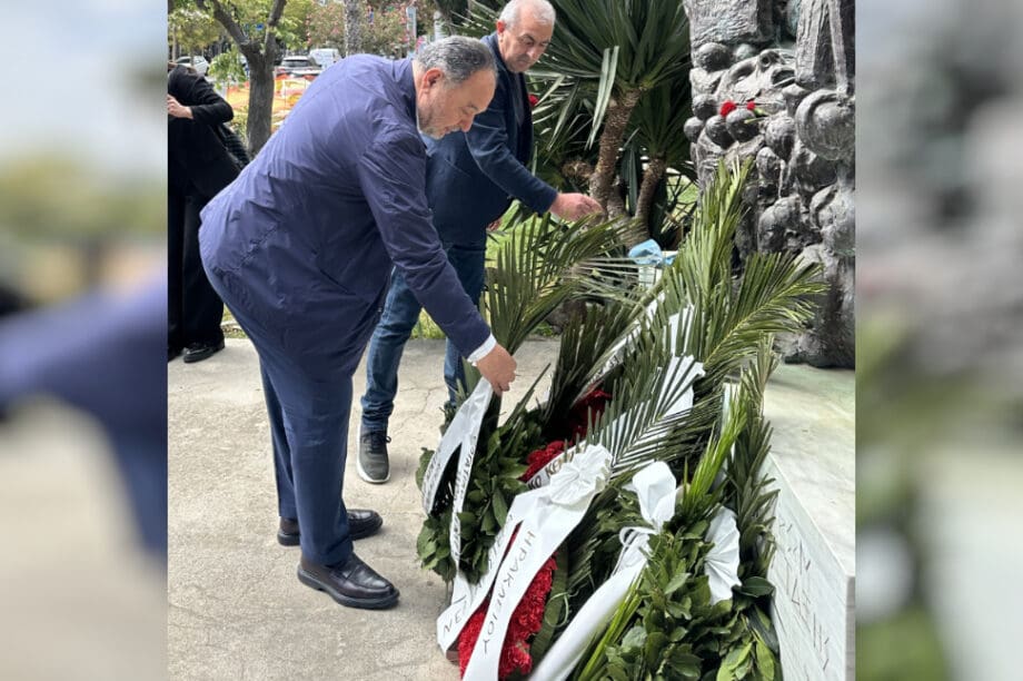 Γιάννης Κουράκης