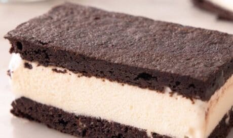 ice cream sandwich