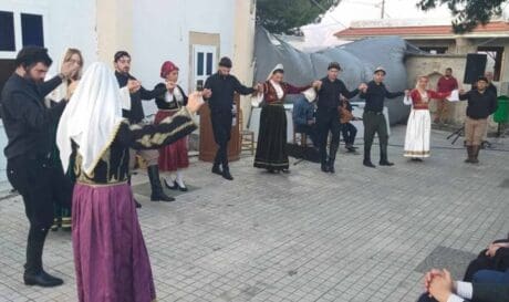 Μάχαιρα εκδήλωση