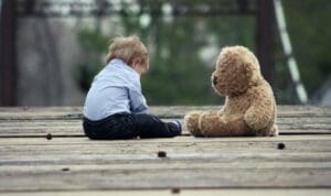 Επίδομα γέννησης έως 15.000 ευρώ: Ποιοι δήμοι παίρνουν την κατάσταση στα χέρια τους