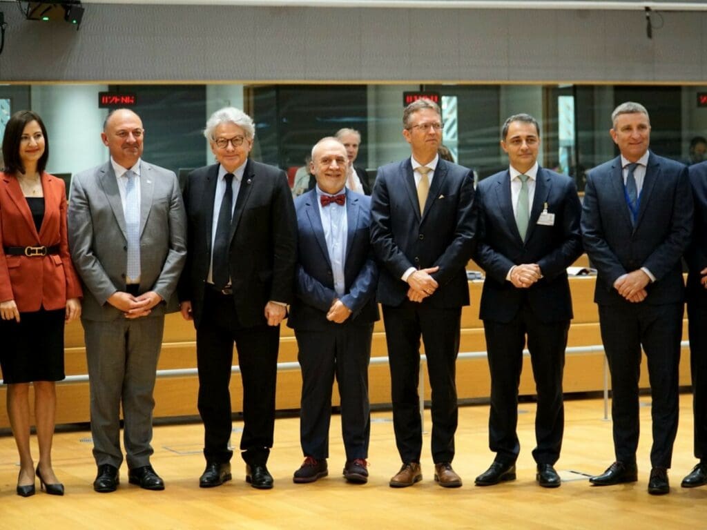 Μάξιμος Σενετάκης Βρυξέλλες