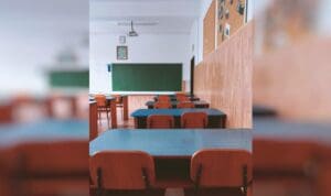 Οδύνη και οργή για τον θάνατο της 13χρονης σε σχολείο του Πειραιά – Τι καταγγέλλουν οι γονείς;