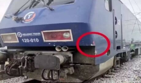 συγκρουση τρενα λαρισα