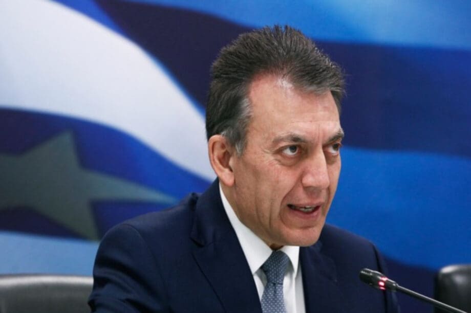Βρούτσης