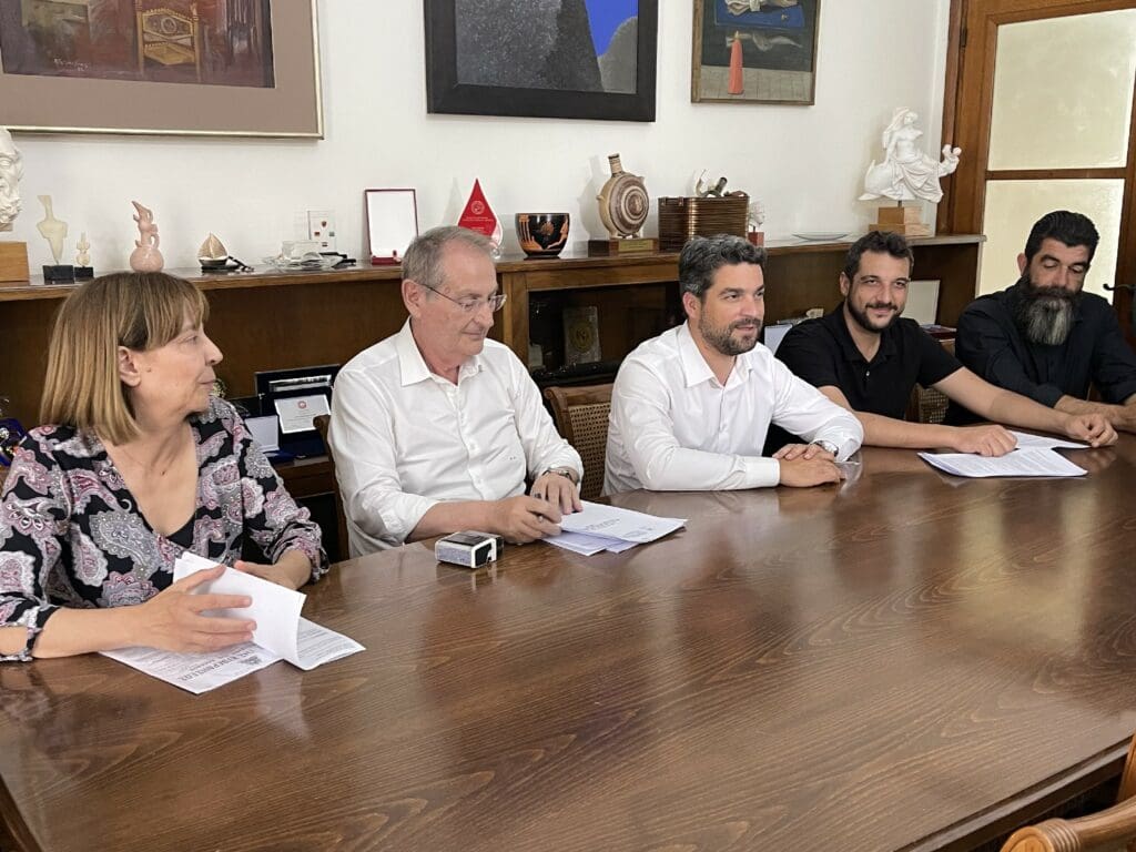 Παναγιώτης Σημανδηράκης