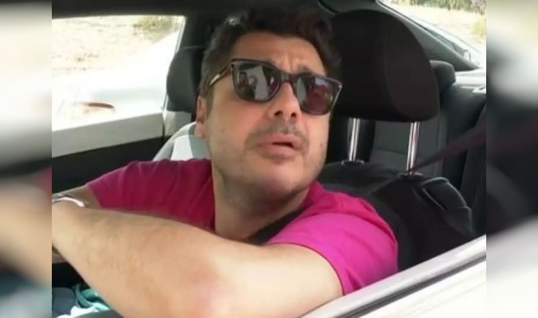 Λάμπρος Κωνσταντάρας