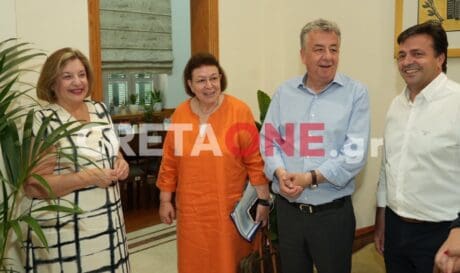 Λίνα Μενδώνη