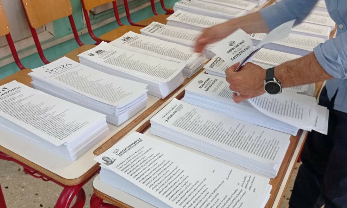 Ομαλά, αλλά με απουσίες στις εφορευτικές, οι εκλογές στο Ηράκλειο