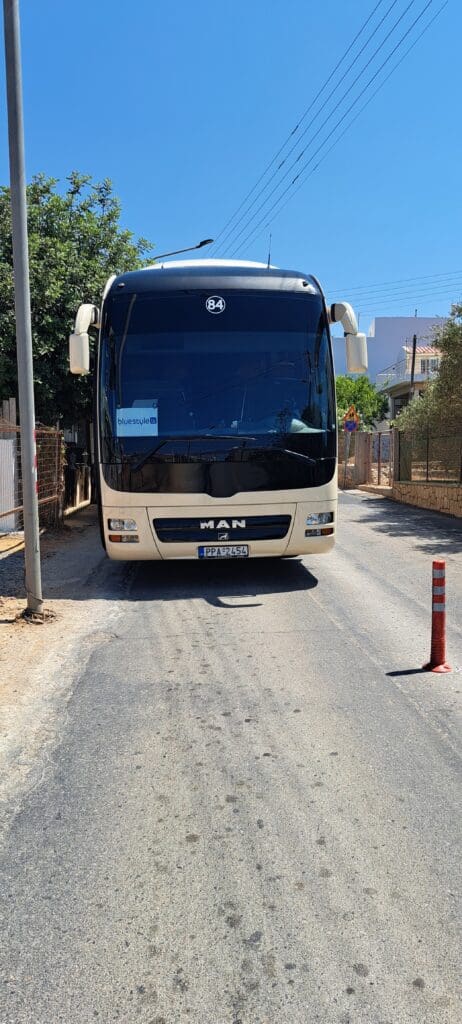 Δήμος Χερσονήσου: Τα κολωνάκια... άναψαν φωτιές στα λεωφορεία