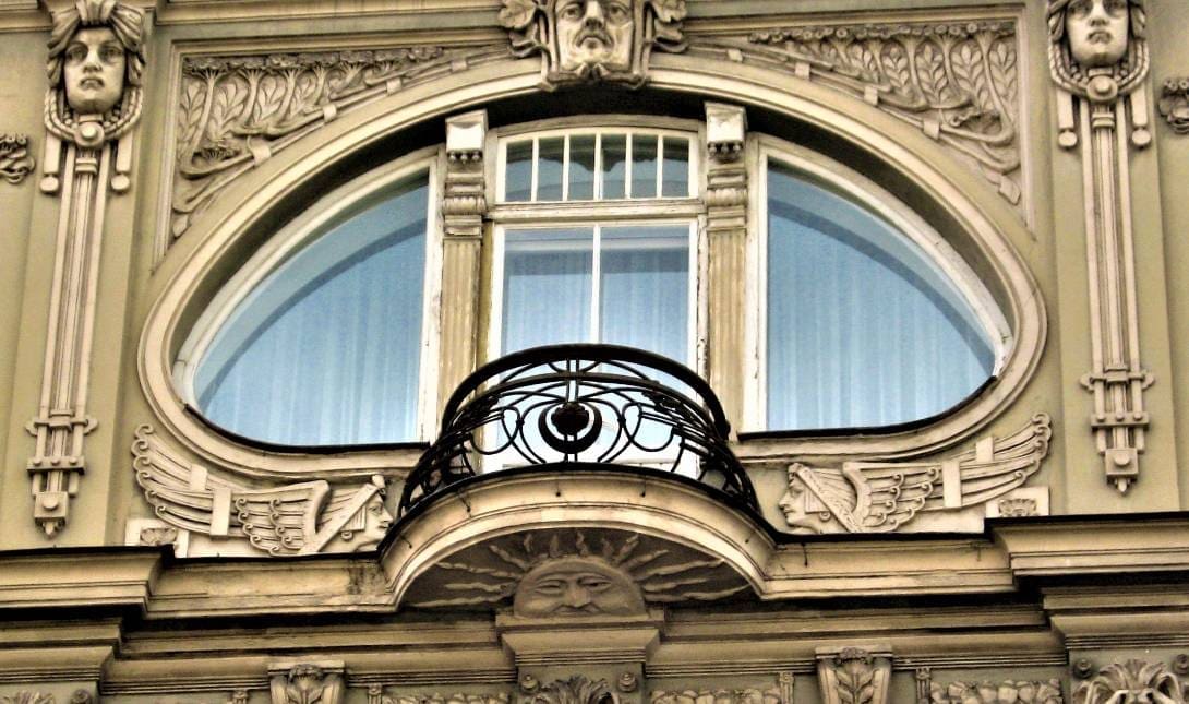 Art Nouveau