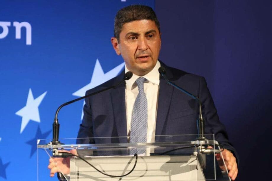 Λευτέρης Αυγενάκης