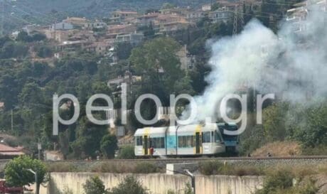 φωτιά βαγόνι