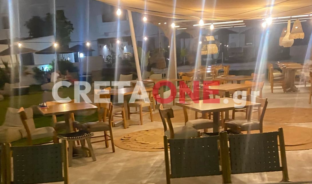 Το νησί «βουλιάζει» αλλά στην εστίαση... «βαράνε» μύγες
