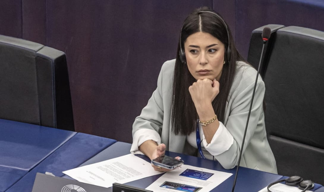 Αφροδίτη Λατινοπούλου