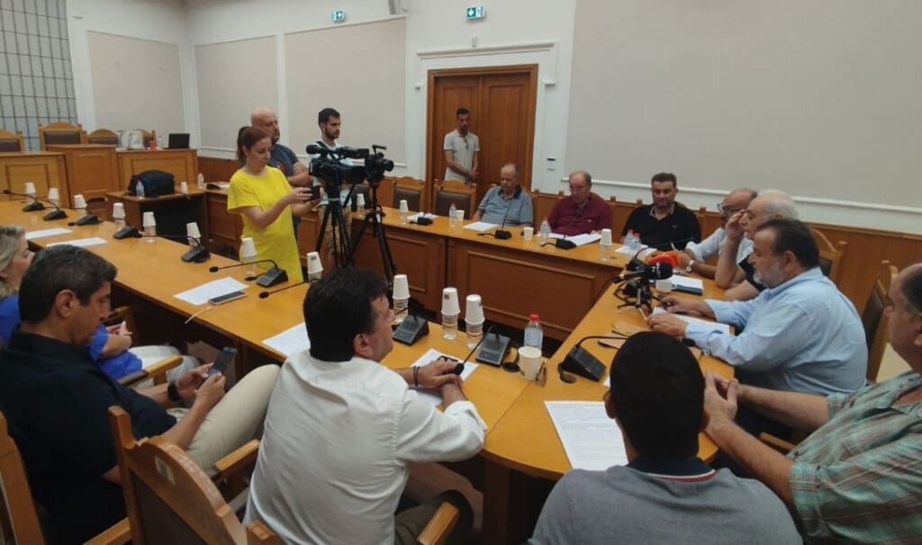 Ξεσηκώνονται στην Πεδιάδα