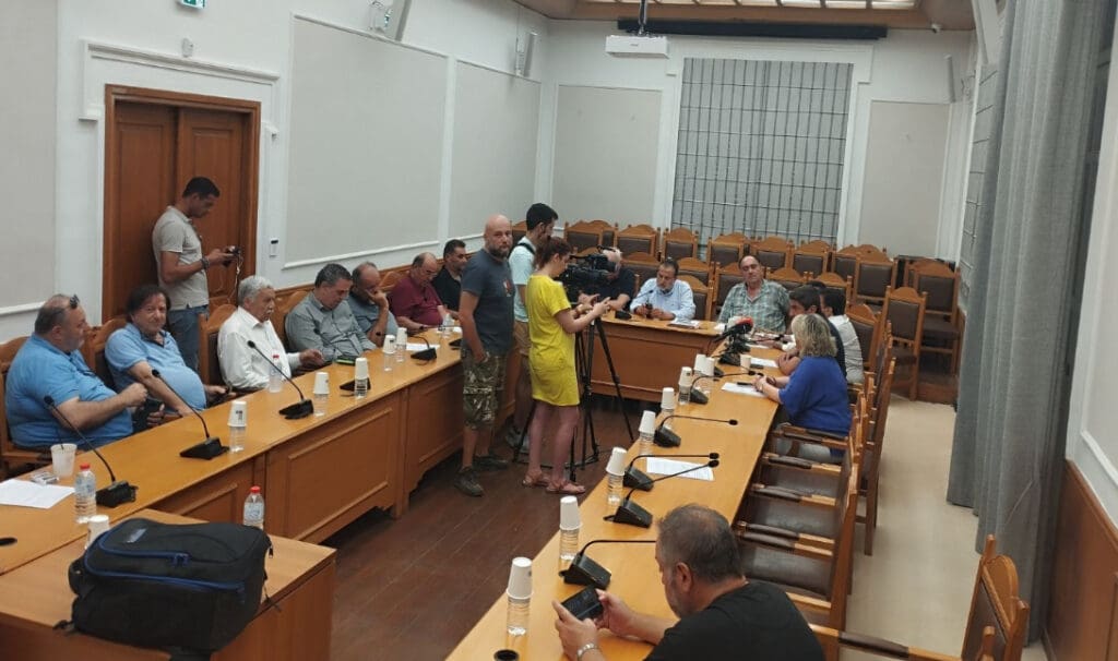 Ξεσηκώνονται στην Πεδιάδα