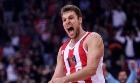 Σάσα Βεζένκοφ