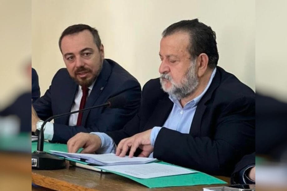 Φραγκίσκος Παρασύρης Βασίλης Κεγκέρογλου