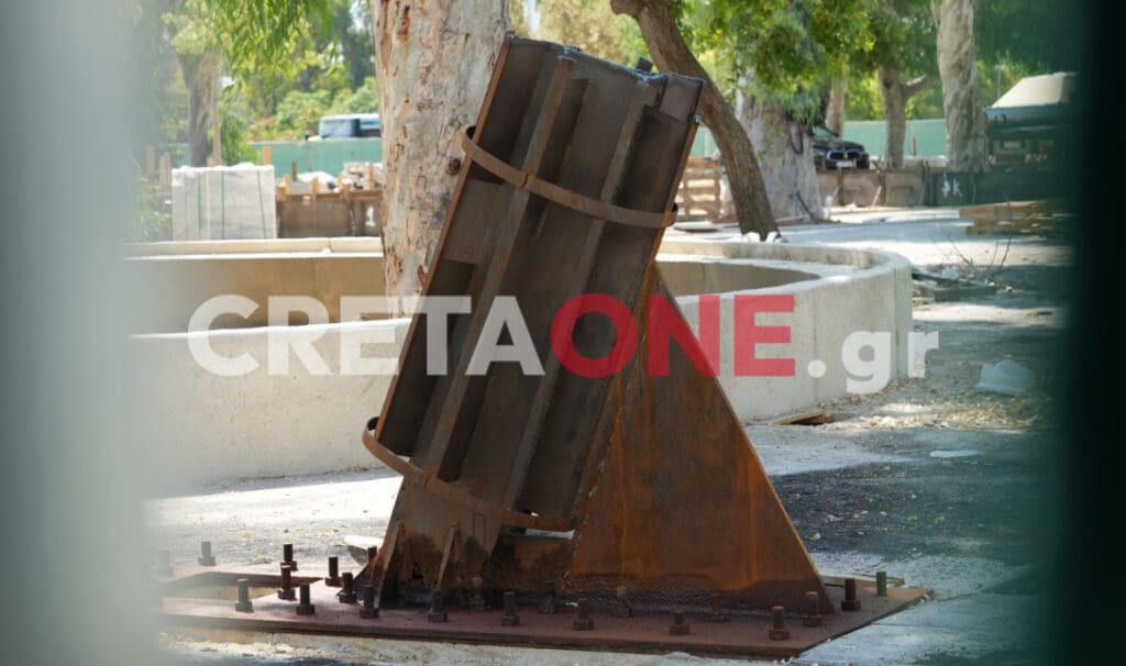 Πλατεία Ελευθερίας: Δείτε τους πυλώνες φωτισμού... για τελευταία φορά