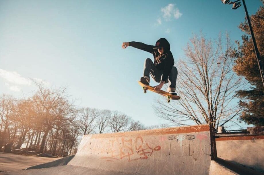 skateboard