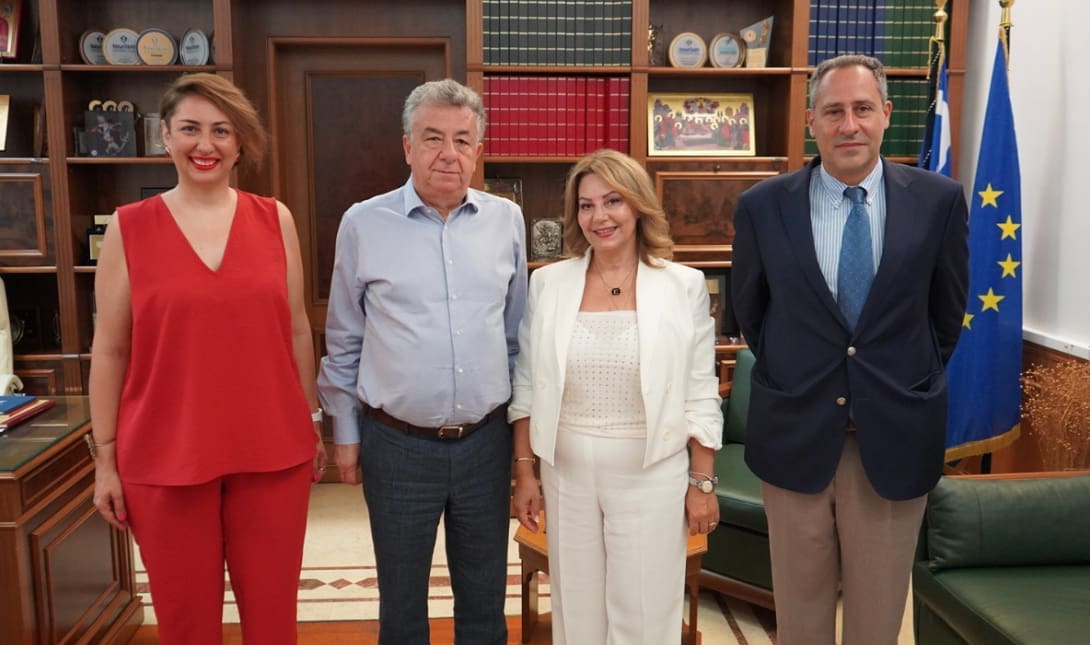 Σταύρος Αρναουτάκης