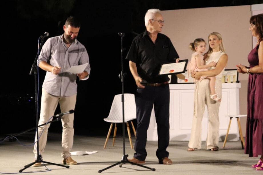 Θεατρική Σκηνή Ηρακλείου