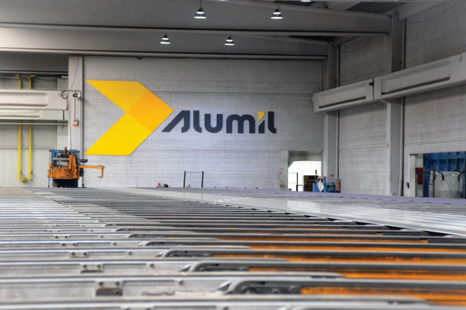ALUMIL